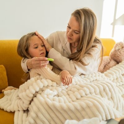 Autorisations d'absence liées à la parentalité